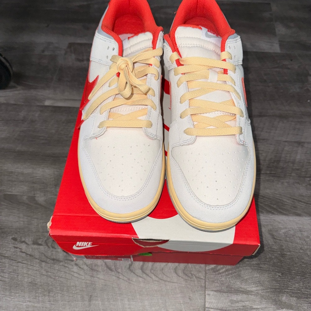 Nike Dunks Men's Cream and Red Sneakers